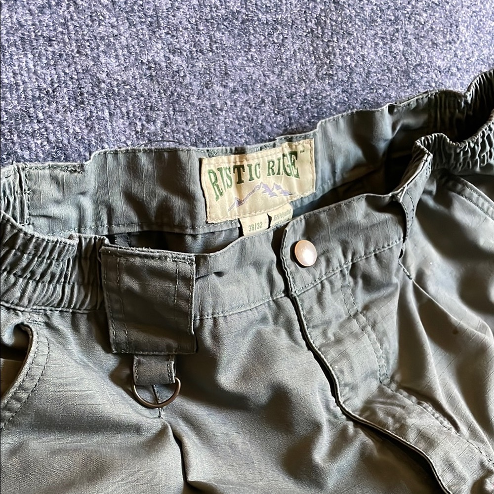 Rustic Ridge Olive Cargo Pants - Picture 10 of 10